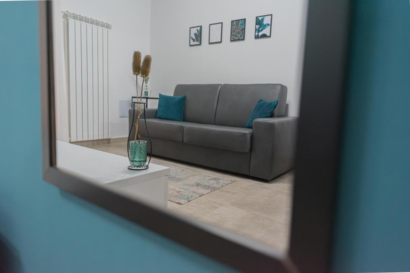 Appartement Storia & Mare - Free Parking - Castello Carlo V à Crotone Extérieur photo