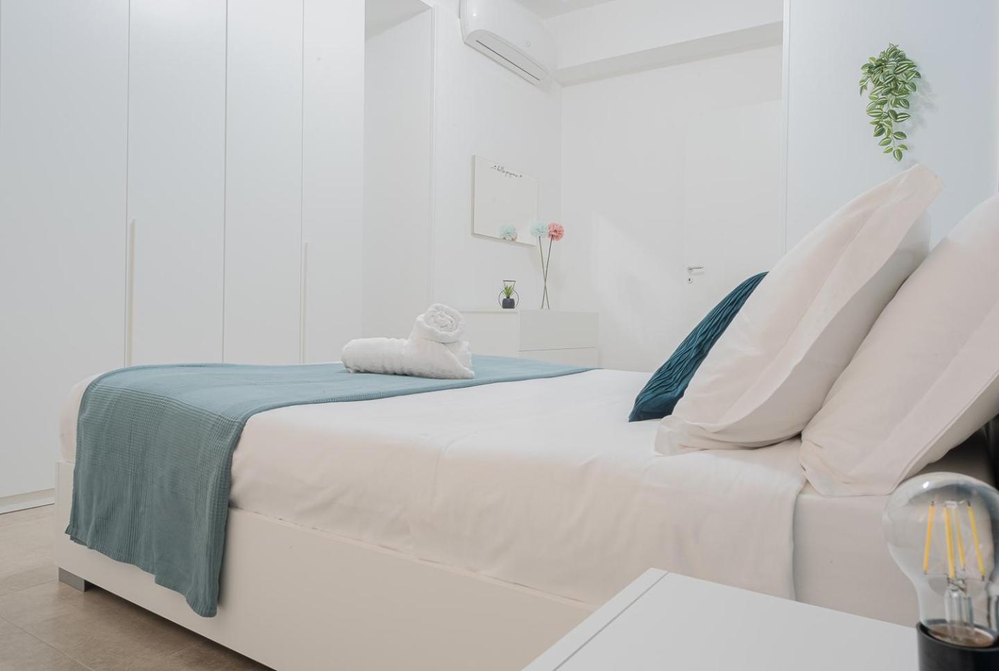 Appartement Storia & Mare - Free Parking - Castello Carlo V à Crotone Extérieur photo